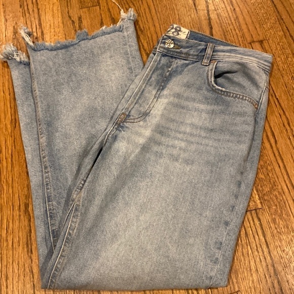 We the Free Straight Wide Jeans Size 28 - Picture 2 of 6